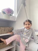 Pijama térmica niña rosa – Set 2 piezas - Imagen 2