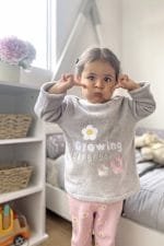 Pijama térmica niña rosa – Set 2 piezas - Imagen 3