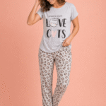 Pijama gato gris mujer